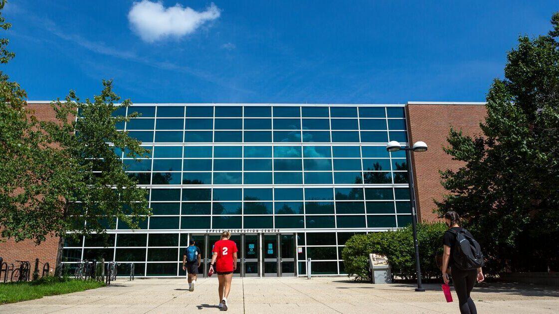 Eppley Recreation Center with students entering